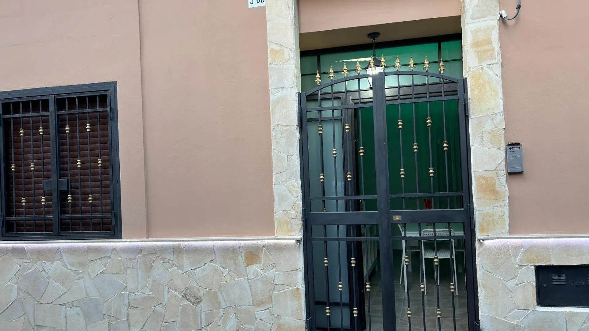 La Quiete House 30 Apartment Catania Italy